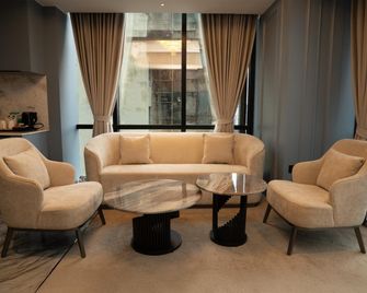 Floric Hotel - Kolkata - Lounge