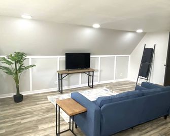 Suites #3 - Pekin