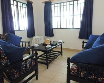 Diani Beachalets - Diani Beach - Wohnzimmer