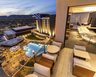 Wild Horse Pass Hotel & Casino - צ'נדלר - בריכה