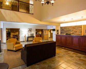 Sleep Inn & Suites Conference Center Eau Claire North - Eau Claire - Lobby