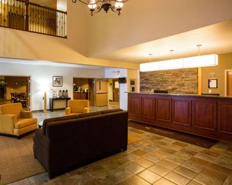 Sleep Inn & Suites Conference Center Eau Claire North - Eau Claire - Lobby