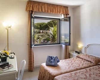Hotel Terme Royal Palm - Forio - Schlafzimmer