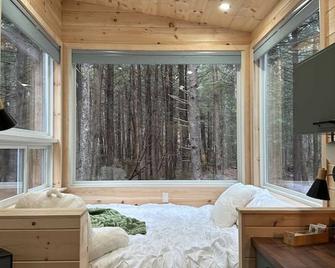 Luxury Tiny Home Getaway - Woodstock
