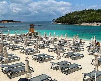 Mihasi Apartments - Ksamil - Playa