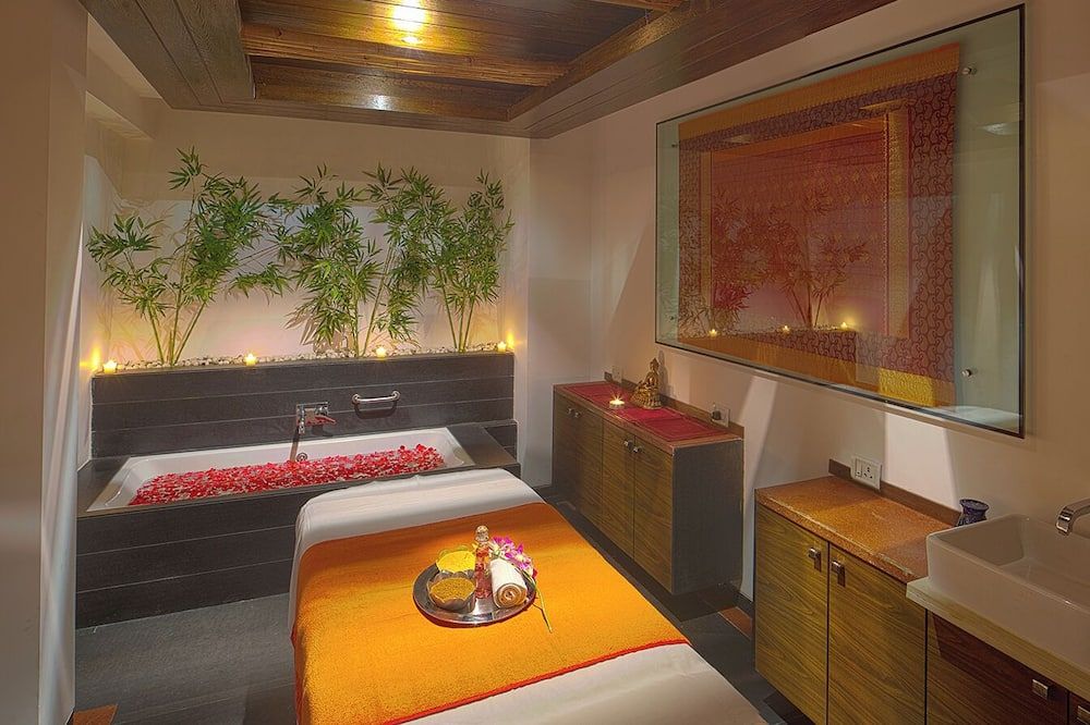 برايتلاند ريزورت آند سبا