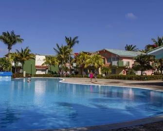 Barcelo Solymar - Varadero - Piscina