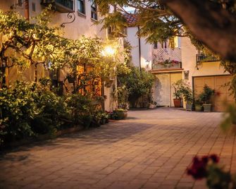 Family-Friendly Room with Seperate Queen Bedroom and Two Twin Bedroom w/parking - סן פרנסיסקו - נוף חיצוני
