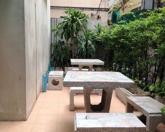 Amarin Inn - Bangkok - Serambi