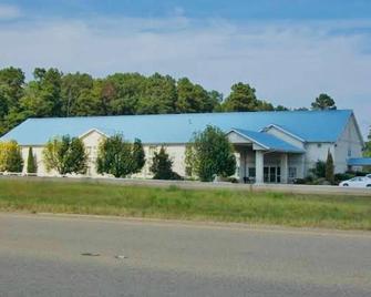 Comfort Crest Inn Smackover - Smackover - Budova