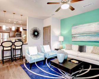 Stylish and Modern Apartments at Park 9 in Woodstock, Georgia - Woodstock - Living room