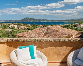 Casa Lola by Wonderful Italy - Olbia - Parveke