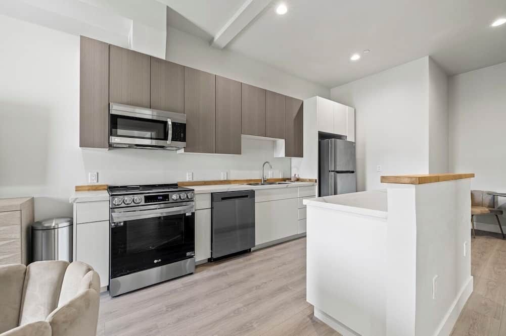 S19 Resident 202 - Sacramento - Cocina