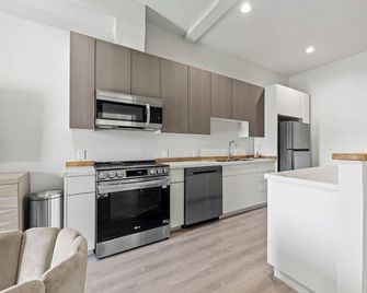 S19 Resident 202 - Sacramento - Cocina
