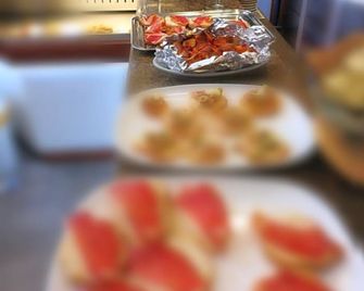 B&b Porta Appia - Imola - Food