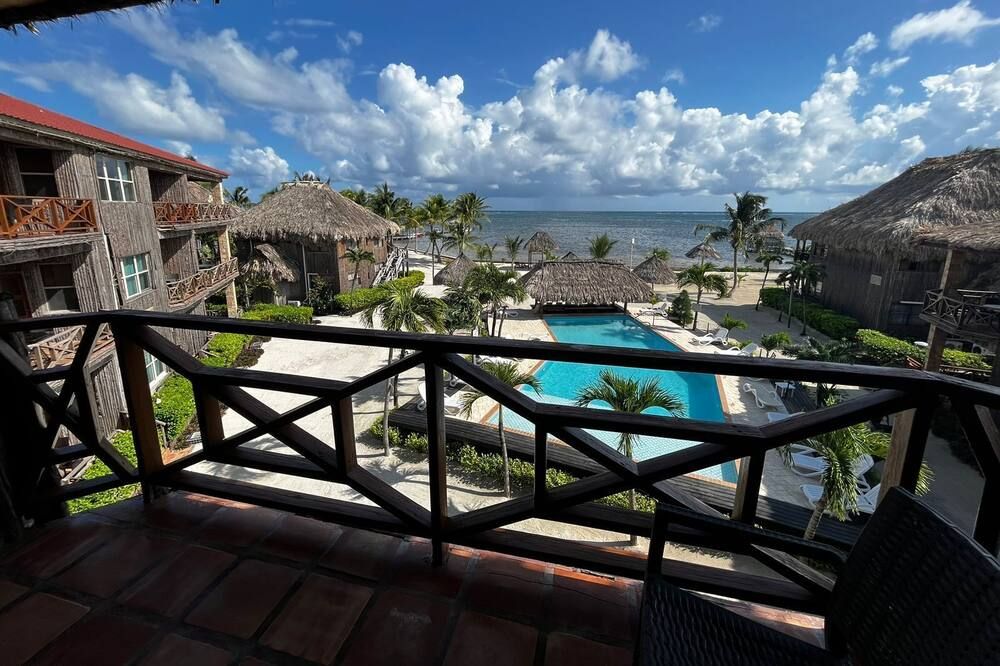 Captain Morgan's Retreat - סן פדרו - מרפסת