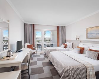 PGS Hotels Kremlin Palace - אנטליה
