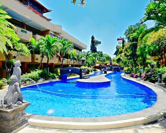 Melasti Beach Resort & Spa - Kuta - Basen