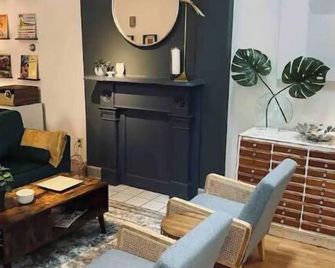 The Dackel - Townhouse in Historic Soulard - San Luis - Sala de estar