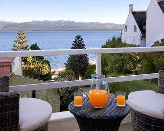 فندق تيرول - سان كارلوس دي باريلوتش - شرفة