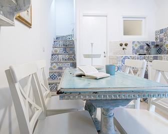 Piccola Luna Cozy Home - Avola - Dining room