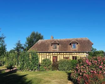 La p'tite maison - Le Neubourg - Bâtiment