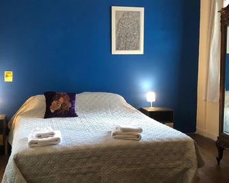 Style design and spacious apartment near to Pza Independencia - Montevideo - Bedroom