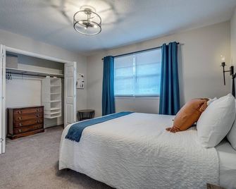 Charming 2-bedroom house in downtown Concord - Concord - Habitación