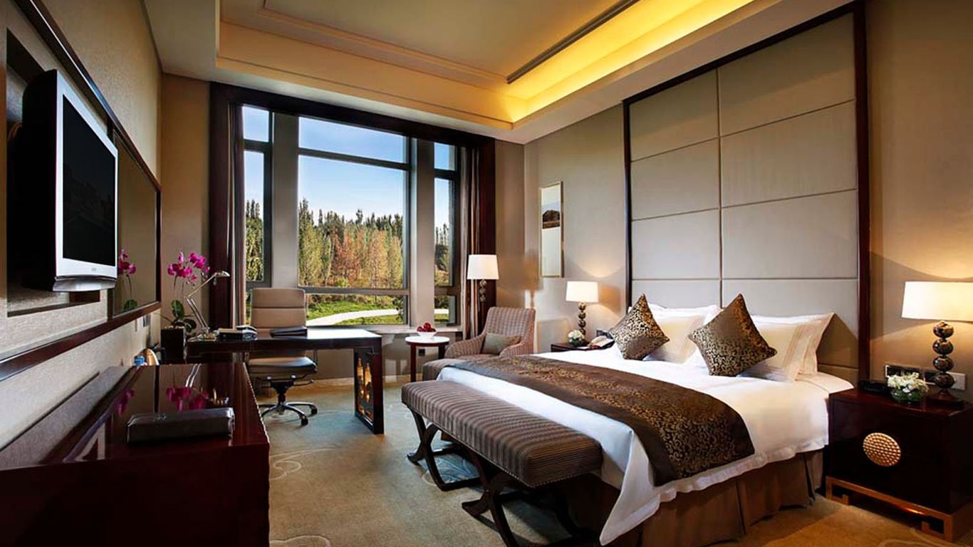 كراون بلازا أوردوس باي آيتش جي