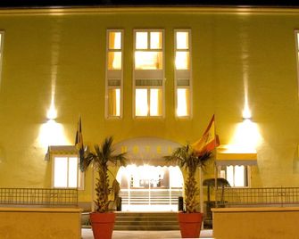 La Isla Resort - Pontecagnano Faiano - Edificio