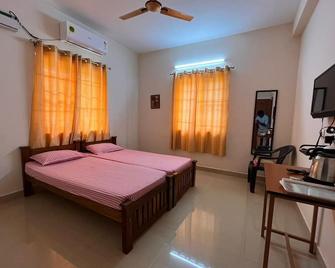 Shantham Service Apartments, Kinathukadavu, Coimbatore - Coimbatore - Slaapkamer