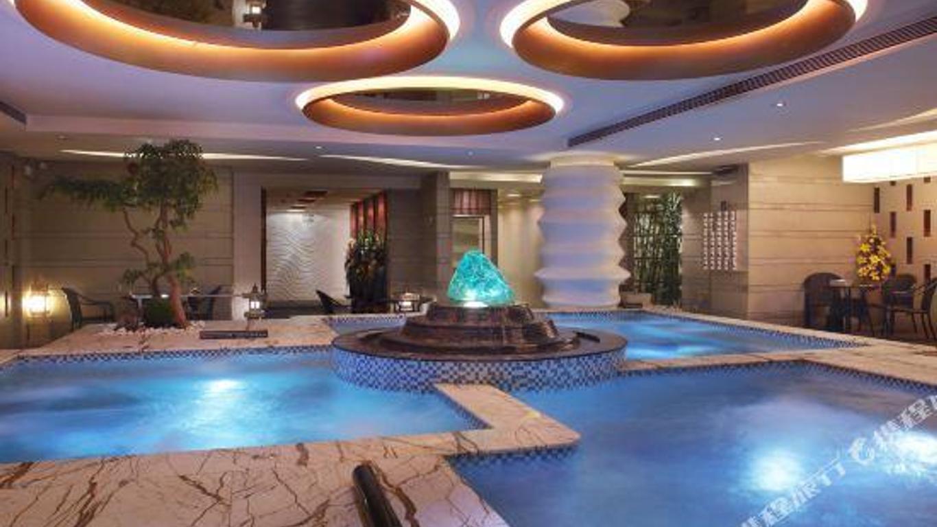 Dongguan Silver World Garden Hotel