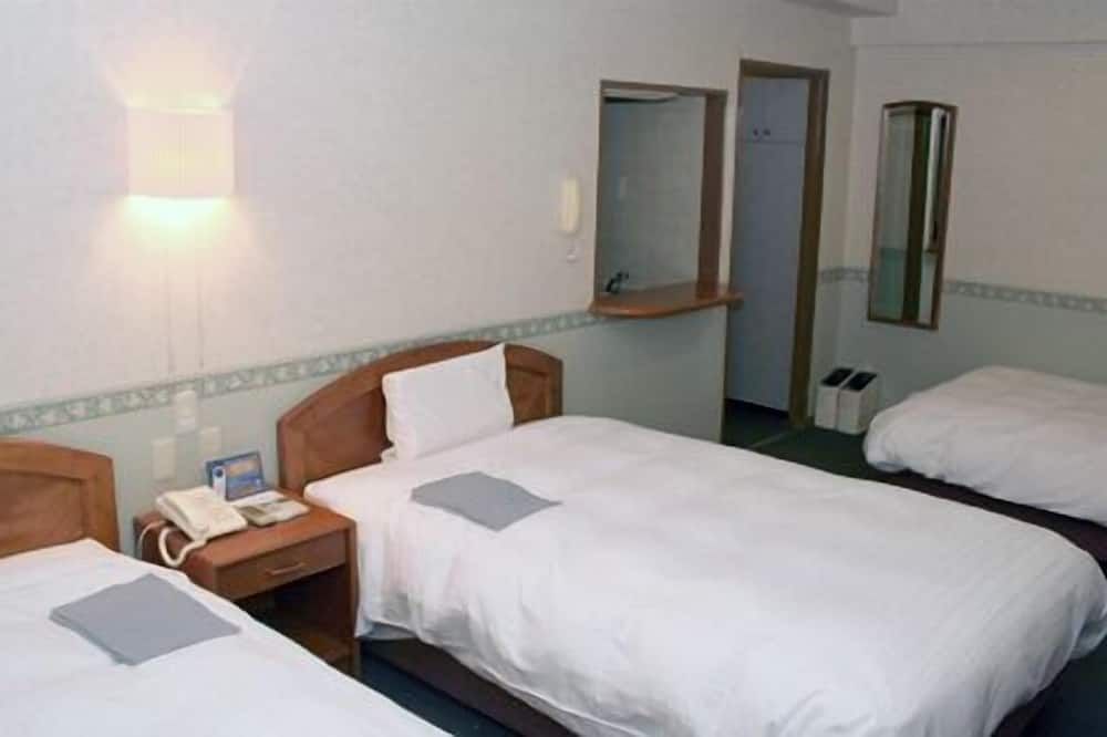 Hotel Hyper Hills Hirosaki - Hirosaki - Camera da letto