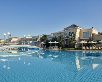 Atlantica Aeneas Resort - Ayia Napa / 阿依納帕 - 游泳池
