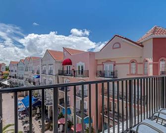 402A Oasis Condo | European Village - Palm Coast - Balcony