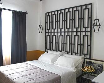 Hotel Antigone - Tirana - Bedroom