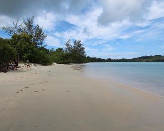 Koh Phayam Greentawan Resort - Ko Payam - Strand