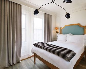 The Marlton Hotel - New York - Bedroom