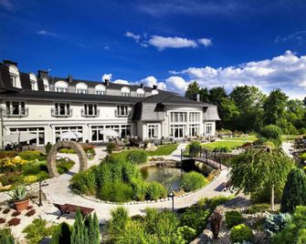 Rezydencja Luxury Hotel - Piekary Slaskie - Bâtiment
