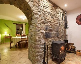 Cozy Nimbermont Home - Libramont-Chevigny - Restaurant