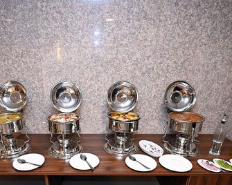Salsbil Almasi Hotel - Medina - Buffet