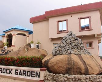 Rock Garden Hotel - Lokoja - Edificio