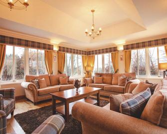 Meldrum House Country Hotel & Golf Course - Aberdeen - Living room