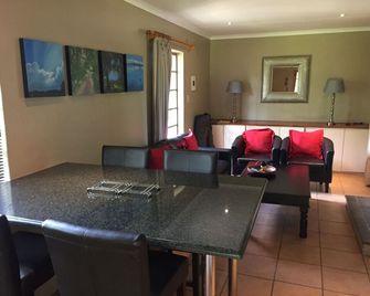 Treelands Estate Dullstroom - Dullstroom - Essbereich