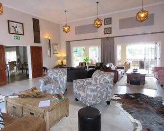 Monkey Thorn Lodge & Wellness Spa - Adults Only - White River - Lobby
