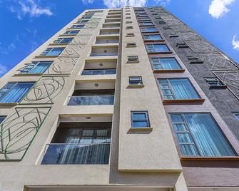 L'aziz Suites - Nairobi - Building