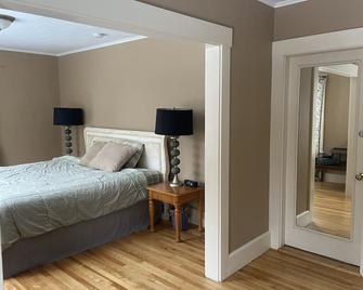 Lg. Sunny Bedrm-Close to Skiing & Whitewater Rafting - Franklin - Habitación
