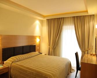 Pantelidis Hotel & Spa - Ptolemaḯda - Bedroom