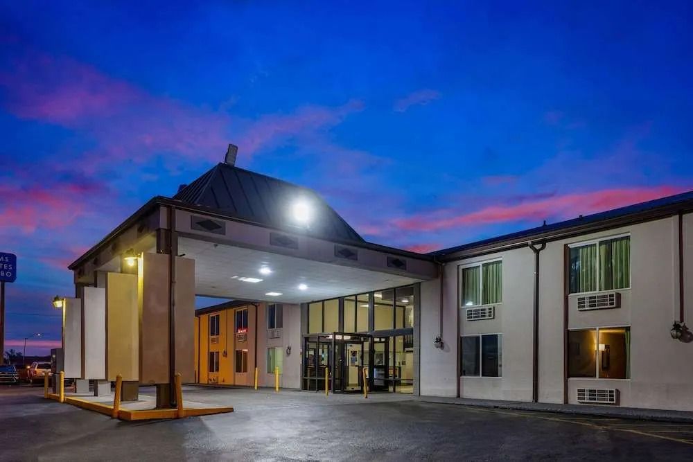 Shadeland Inn Indianapolis