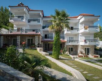 Halkidiki Palace - Polychrono - Building